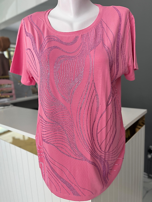 TAŞLI PEMBE TİŞÖRT