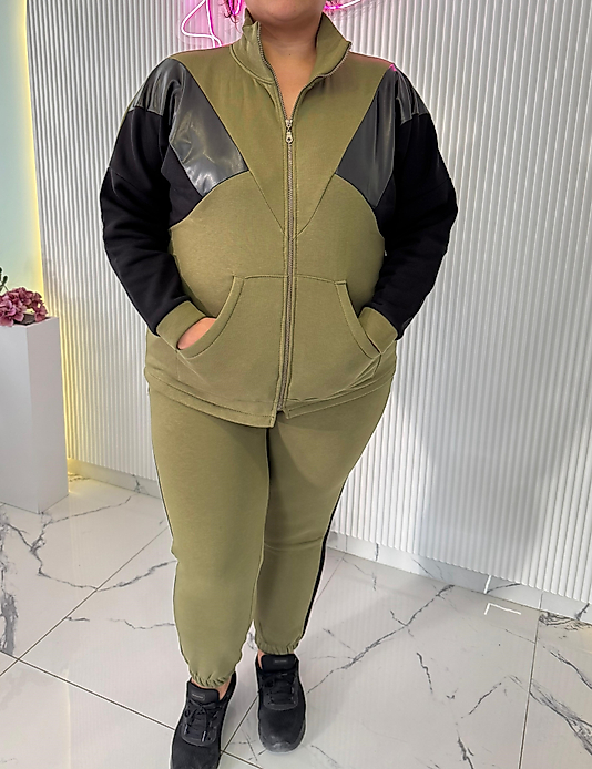 3 İPLİK ŞARDONLU EŞOFMAN TAKIMI