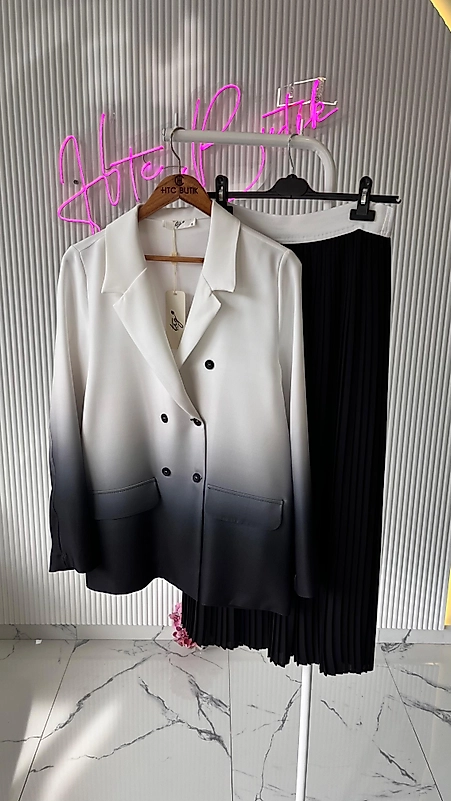 PİLİSELİ ETEKLİ TAKIM SİYAH